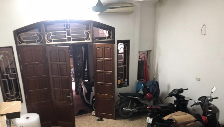 CHO THUÊ NHÀ NGUYÊN CĂN NGÕ BA GÁC NGUYỄN TRÃI, 3 TẦNG, 55M, MT 5M, GIÁ 13 TRIỆU (CTL)